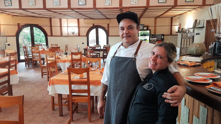 La Bola (Tenerife, 2018) Jorge Bosch y Paula Mastropierro. La Bola. La Matanza. Tenerife. Islas Canarias. Foto: Xavier Agulló.
