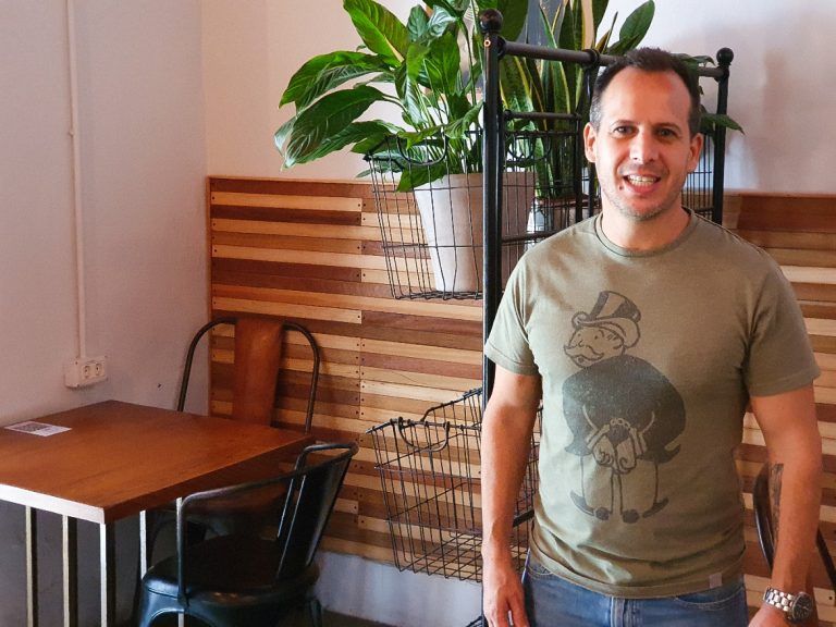 Elogio a La Gomera (y 2): La Salamandra “rocks” Ancor Sánchez. La Salamandra. San Sebastián de La Gomera. La Gomera. Islas Canarias. Foto: Xavier Agulló.