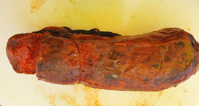 La improbable sobrasada de 7 años de Xesc Reina La sobrasada de siete años. Xesc Reina. Mallorca. Foto: Xavier Agulló.