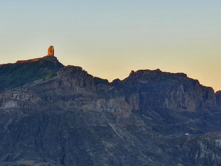 Camino de Santiago entre volcanes (Gran Canaria), lo más Roque Nublo. Camino de Santiago entre volcanes. Gran Canaria. islas Canarias. Foto: Xavier Agulló.