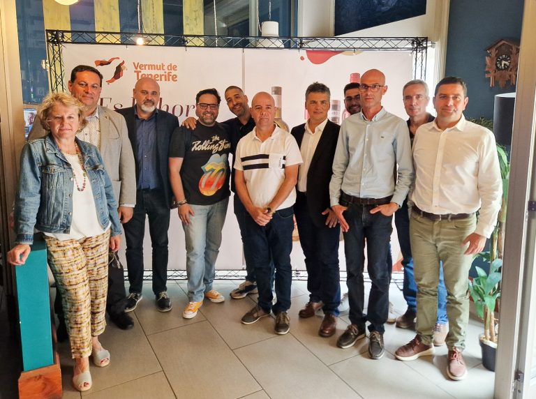 Vermuts de Tenerife, singularidad y mucha clase Vermut de Tenerife. Tenerife (Islas Canarias). Foto: Xavier Agulló.