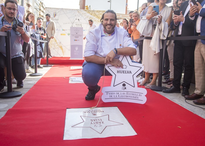 Huelva Binómico 22, epifanía culinaria transatlántica Xanty Elías en el Paseo de la Gastronomía de Huelva. Binómico 22.